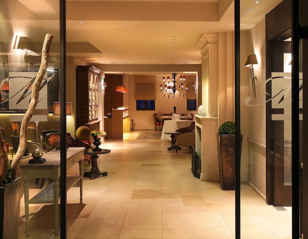 Residence Hoteliere 4 Etoiles Les Mas Du Grand Vallon มูแฌ็ง ภายนอก รูปภาพ