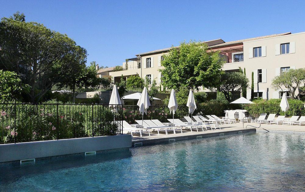 Residence Hoteliere 4 Etoiles Les Mas Du Grand Vallon มูแฌ็ง ภายนอก รูปภาพ