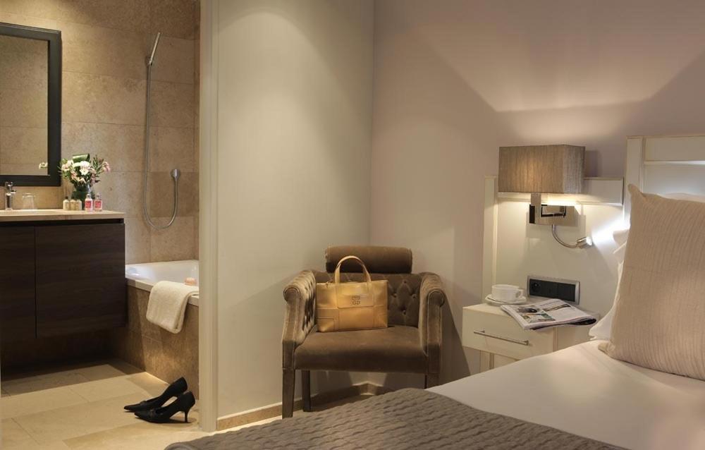 Residence Hoteliere 4 Etoiles Les Mas Du Grand Vallon มูแฌ็ง ภายนอก รูปภาพ