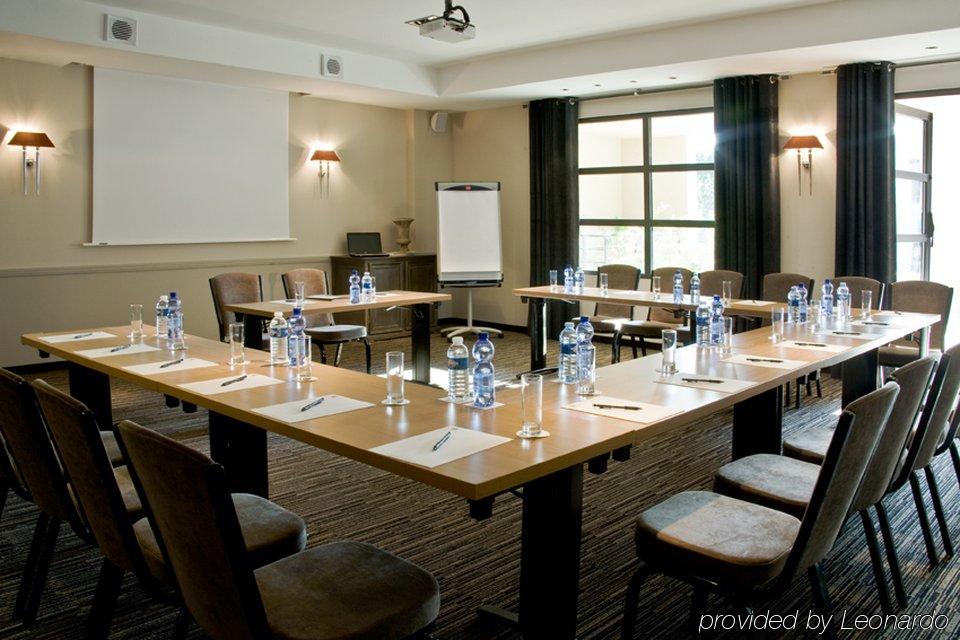 Residence Hoteliere 4 Etoiles Les Mas Du Grand Vallon มูแฌ็ง ธุรกิจ รูปภาพ